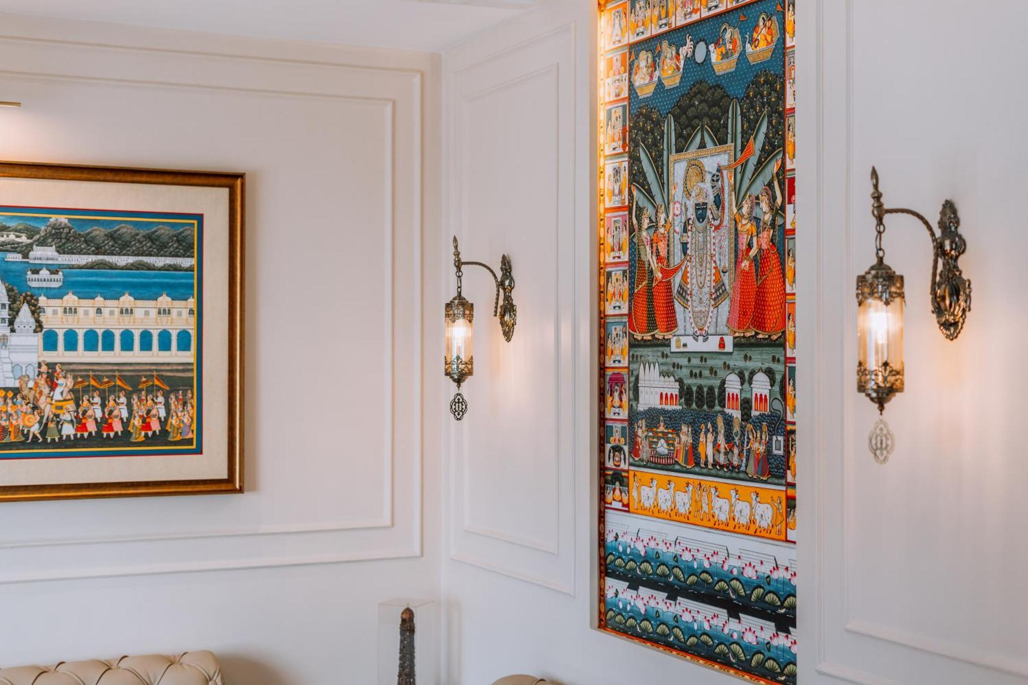 Raghunandan Palace - A Premier Boutique Stay, City Center & 500 Meters From City Railway Station أُودايبور المظهر الخارجي الصورة